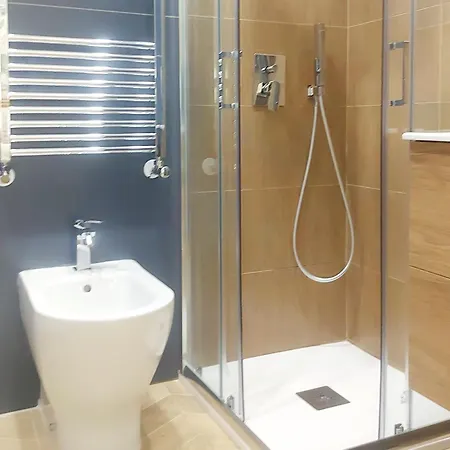 La Rotonda Nocleg ze śniadaniem 3*