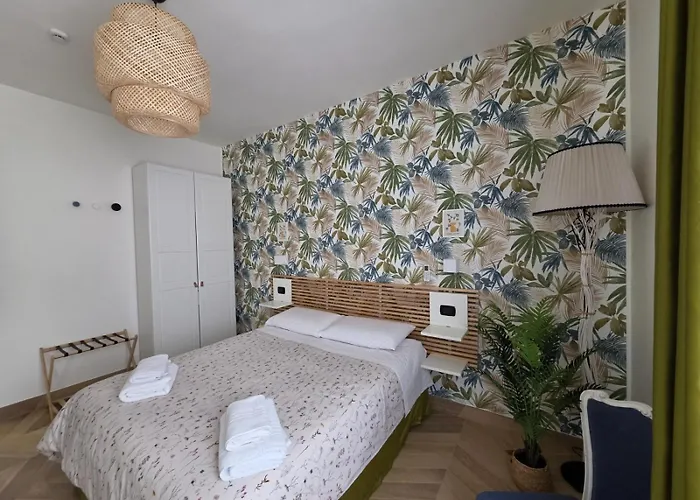 La Rotonda 3* Frattamaggiore